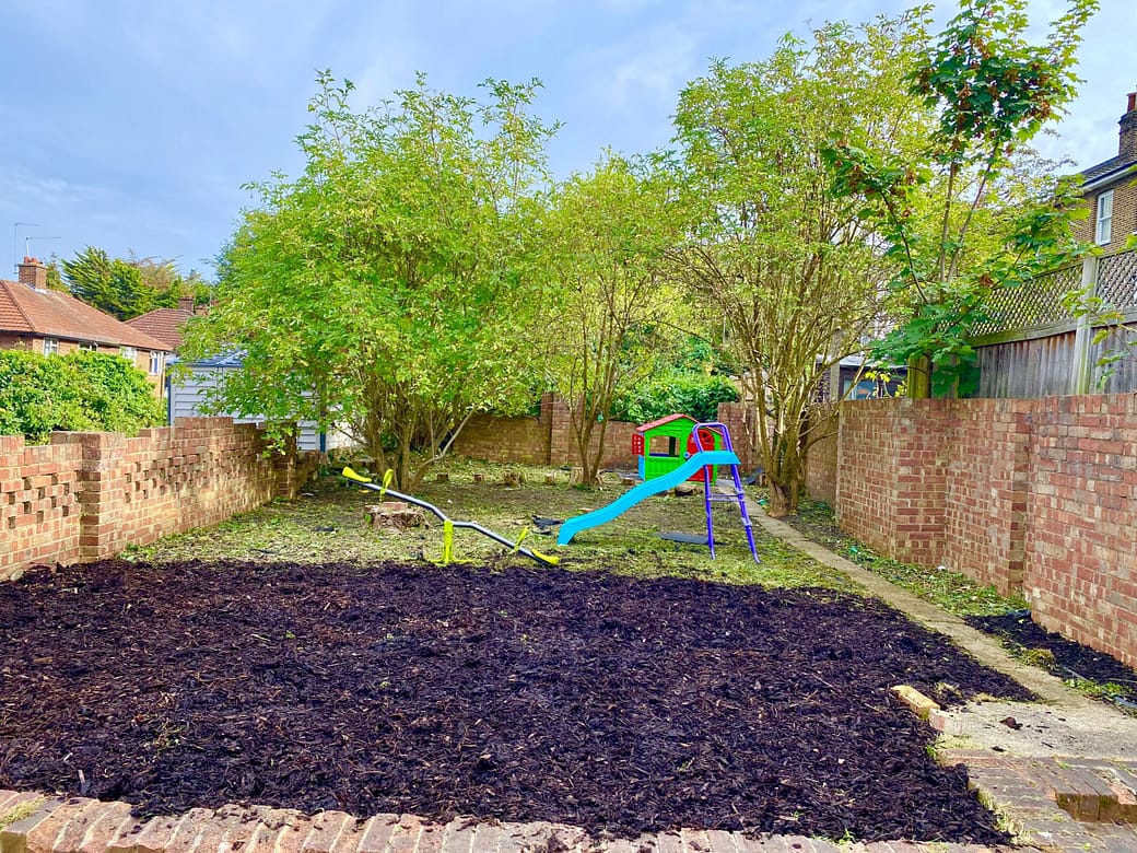 fb33cd65-7f81-4c6b-8dfb-c130c28a7c95