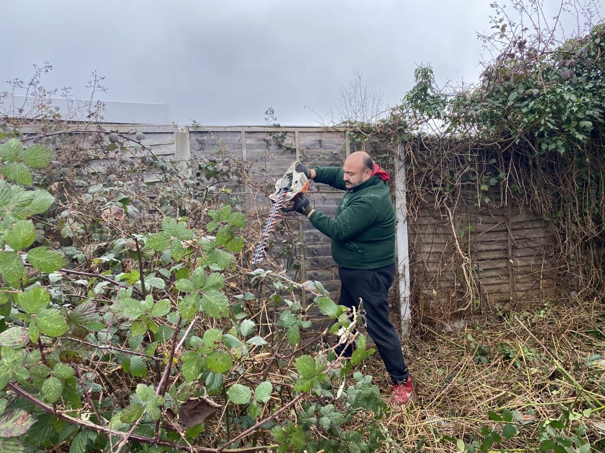Yard and Garden Clearing in Eltham SE9,