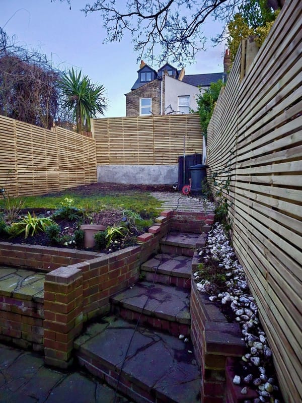 Creating a Cozy Outdoor Space with Decking Before Winter